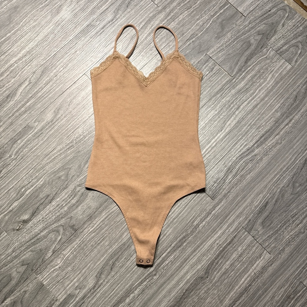 American Eagle Outfitters Tan Lace Bodysuit
